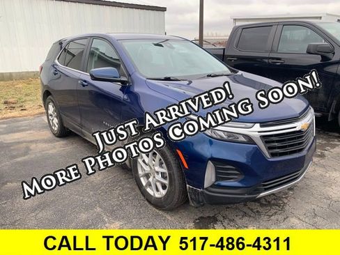 Used 2023 Chevrolet Equinox LT image 1