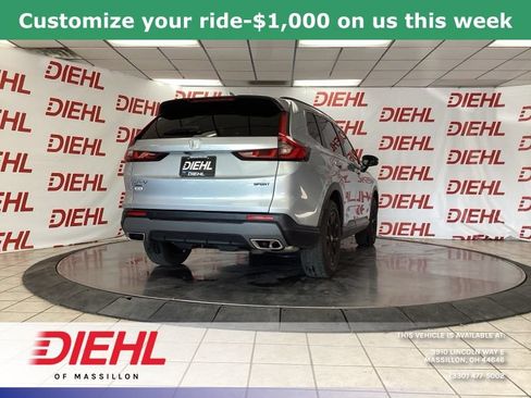 Used 2025 Honda CR-V Sport-L image 7