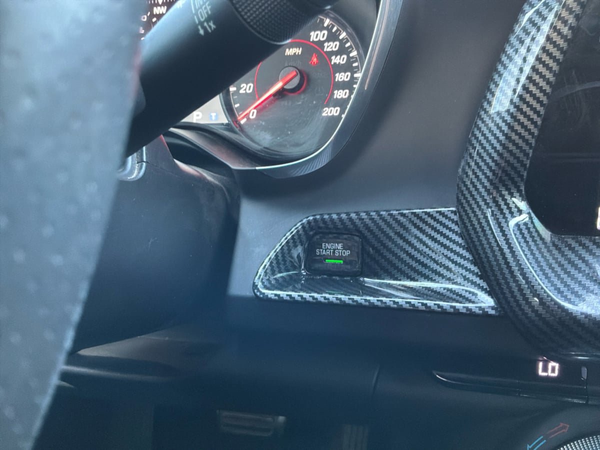 Used 2017 Chevrolet Camaro SS RWD image 16