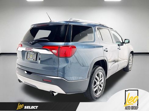 Used 2019 GMC Acadia SLT w/ LPO, Floor Liner Package FWD image 8