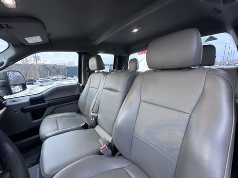 Used 2017 Ford F150 XL w/ Equipment Group 101A Mid image 12