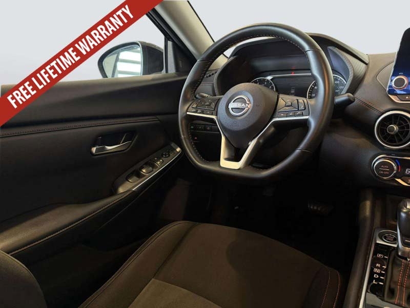 Used 2025 Nissan Sentra SR FWD image 22