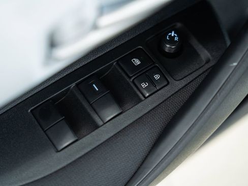 New 2026 Toyota Corolla SE image 29