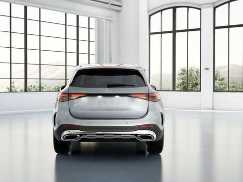 New 2025 Mercedes-Benz GLC 350e 4MATIC image 26