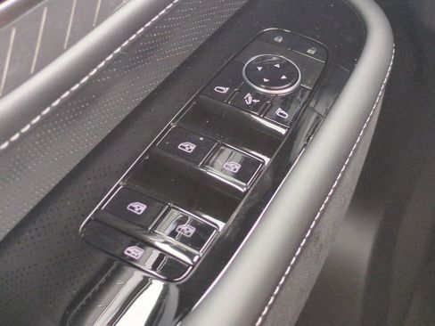 New 2026 INFINITI QX80 Autograph w/ Premium Cargo Package image 27