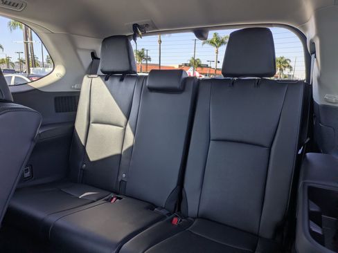 New 2026 Toyota Grand Highlander AWD image 18