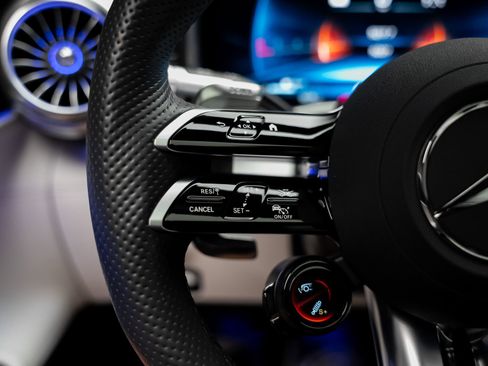 Used 2025 Mercedes-Benz AMG GT 63 image 50