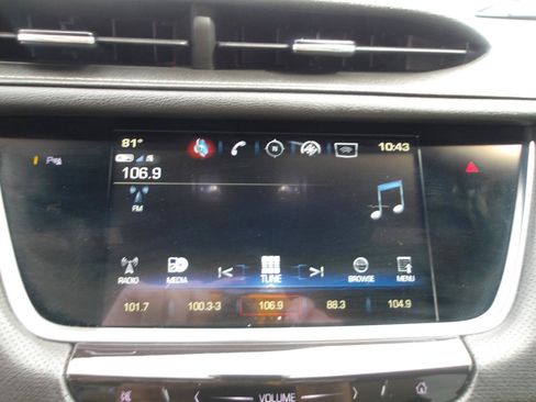 Used 2018 Cadillac XT5 Luxury w/ Driver Awareness Package FWD image 22