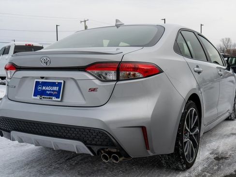 Used 2022 Toyota Corolla SE image 6
