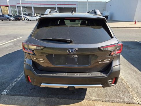 Used 2022 Subaru Outback Touring XT image 8