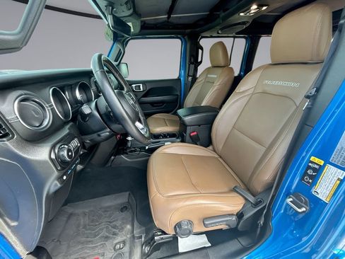 Used 2022 Jeep Wrangler Unlimited Rubicon 4xe w/ Cold Weather Group AWD/4WD image 27