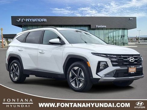 New 2026 Hyundai Tucson SEL image 1
