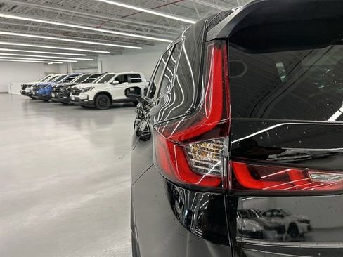 Certified 2026 Honda CR-V EX image 29