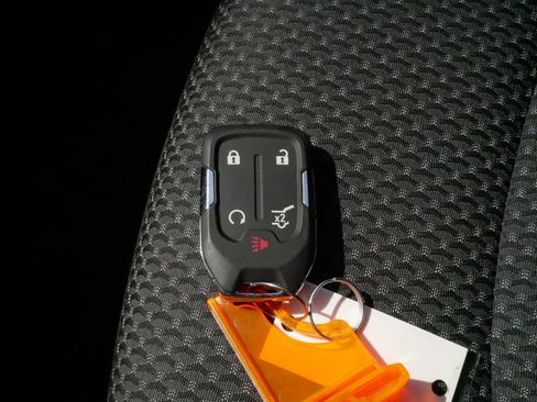 Used 2024 GMC Terrain SLE w/ Driver Convenience Package AWD/4WD image 33