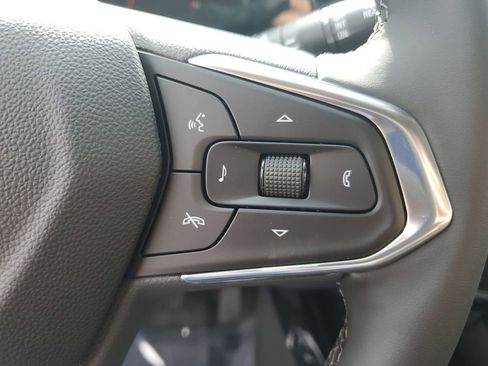 New 2026 Chevrolet Trax LT w/ Sunroof Package image 29