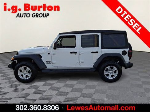 Used 2022 Jeep Wrangler Unlimited Sport image 4