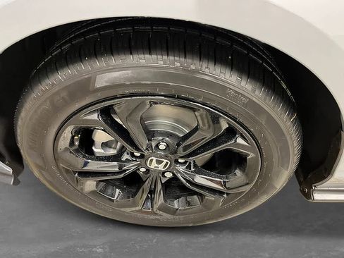 New 2025 Honda Accord SE image 10