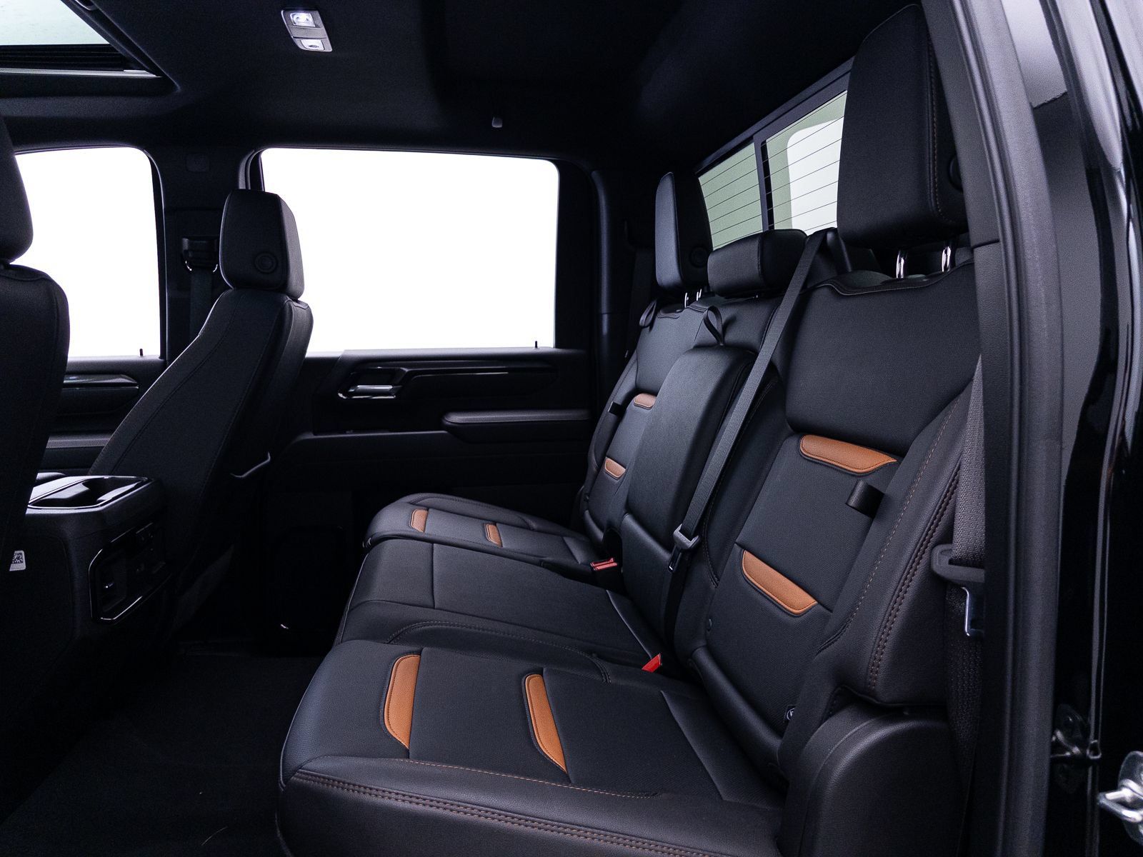 Used 2025 GMC Sierra 2500 AT4 w/ AT4 Premium Plus Package AWD/4WD image 44