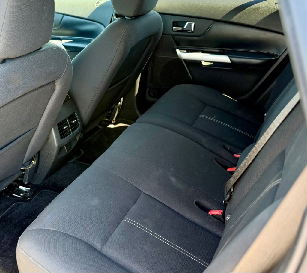 Used 2012 Ford Edge SE FWD image 15