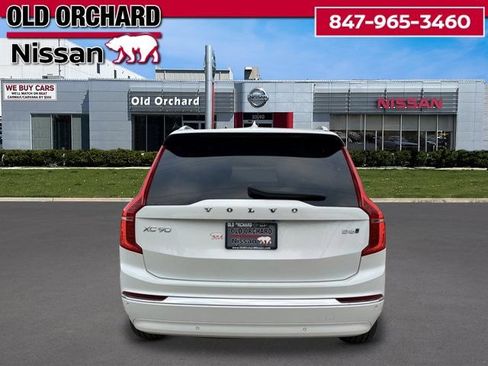 Used 2025 Volvo XC90 B6 Ultra AWD/4WD image 6