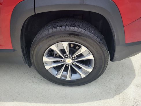 Used 2025 Chevrolet Equinox LT w/ Convenience Package II FWD image 25