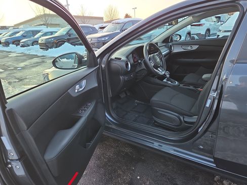 Certified 2024 Kia Forte LX image 11