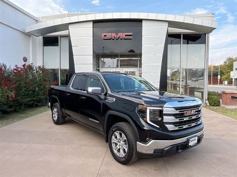 New 2025 GMC Sierra 1500 SLE w/ Max Trailering Package image 8