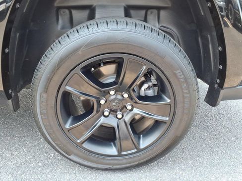Used 2025 RAM 1500 Big Horn AWD/4WD image 15