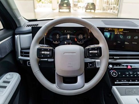 New 2025 Hyundai Santa Fe SEL FWD image 24