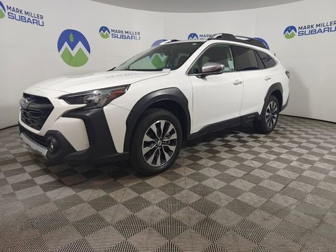 Used 2023 Subaru Outback Touring XT image 5