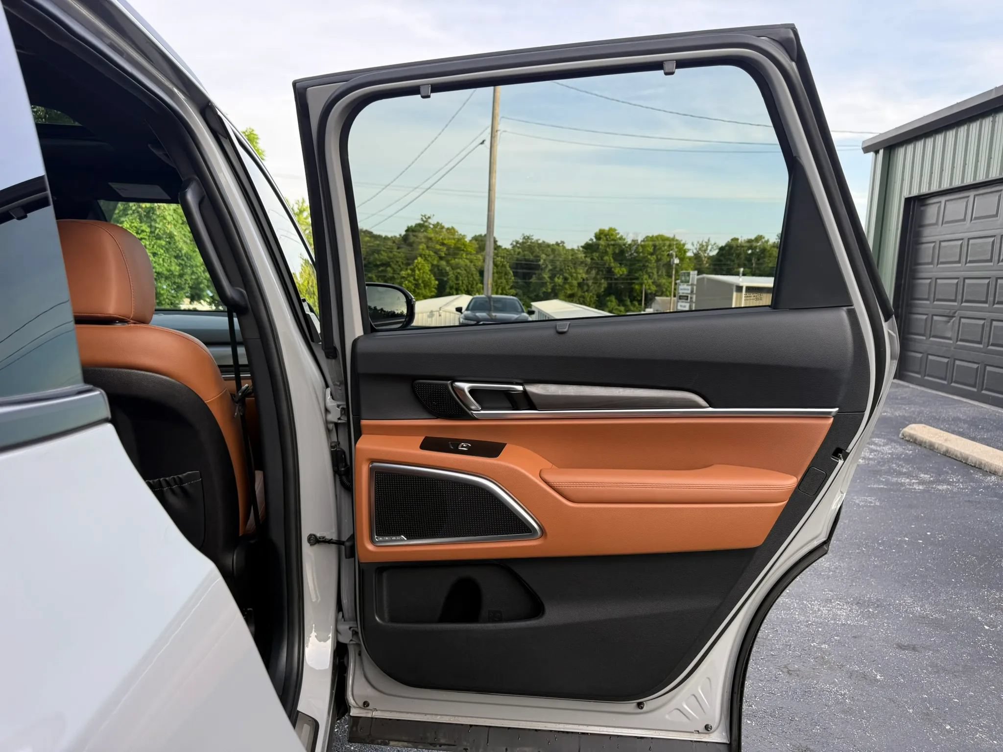 Used 2025 Kia Telluride SX X-Line AWD/4WD image 27