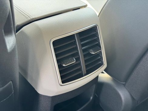 Certified 2024 Kia Sportage EX FWD image 12