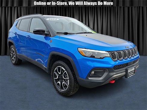 Certified 2024 Jeep Compass Trailhawk w/ Trailhawk Elite Group image 1