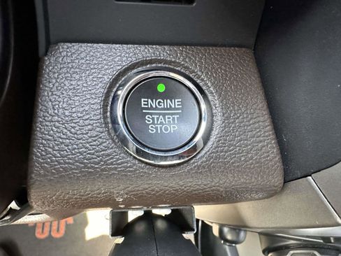 Used 2022 Ford F250 King Ranch w/ King Ranch Ultimate Package AWD/4WD image 22