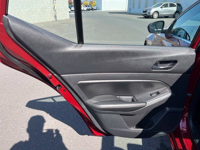 Used 2024 Nissan Altima 2.5 SV FWD image 21