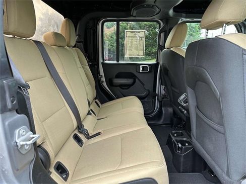 Used 2020 Jeep Gladiator Sport w/ Quick Order Package 24S image 26