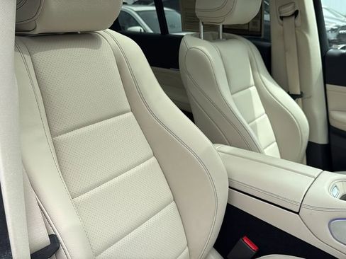 Certified 2024 Mercedes-Benz GLE 350 4MATIC image 12