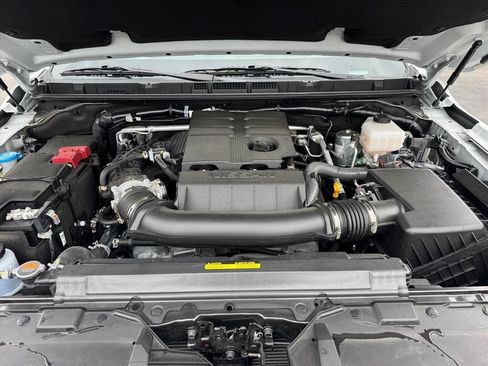 Used 2026 Nissan Frontier Pro-X w/ Tow Package RWD image 16