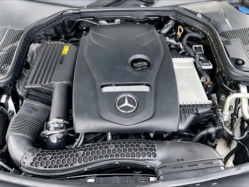 Used 2018 Mercedes-Benz C 300 Sedan image 33