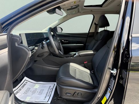 Used 2025 Hyundai Tucson SEL AWD/4WD image 17