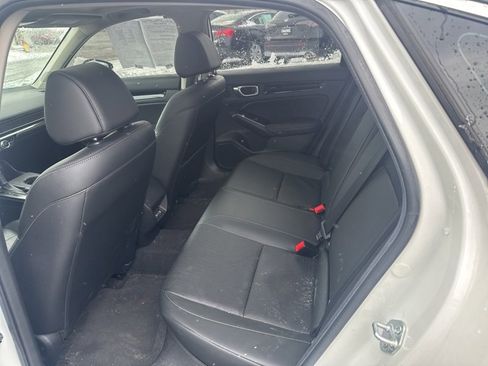 Used 2024 Honda Civic Touring image 11