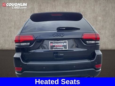 Used 2019 Jeep Grand Cherokee Laredo image 4