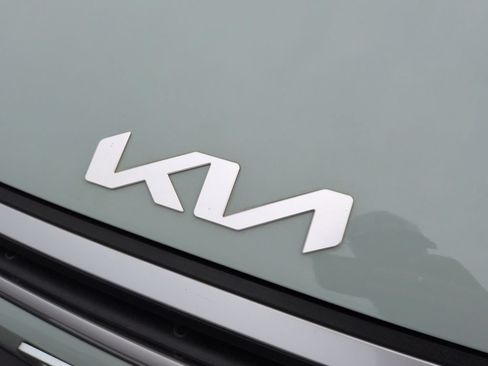 Used 2025 Kia K4 FWD image 29