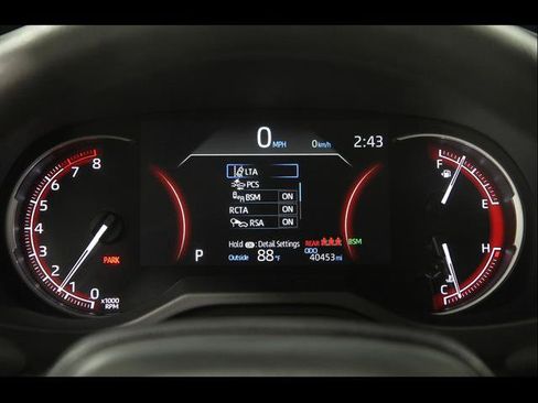 Used 2025 Toyota RAV4 XLE AWD/4WD image 8