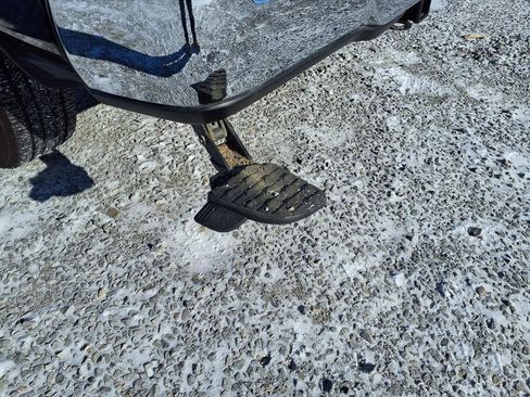 Used 2024 RAM 2500 Big Horn w/ Bed Utility Group image 36