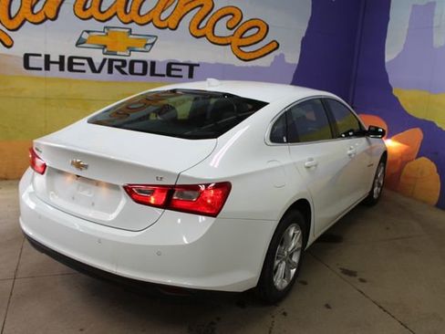 Used 2024 Chevrolet Malibu LT FWD image 8