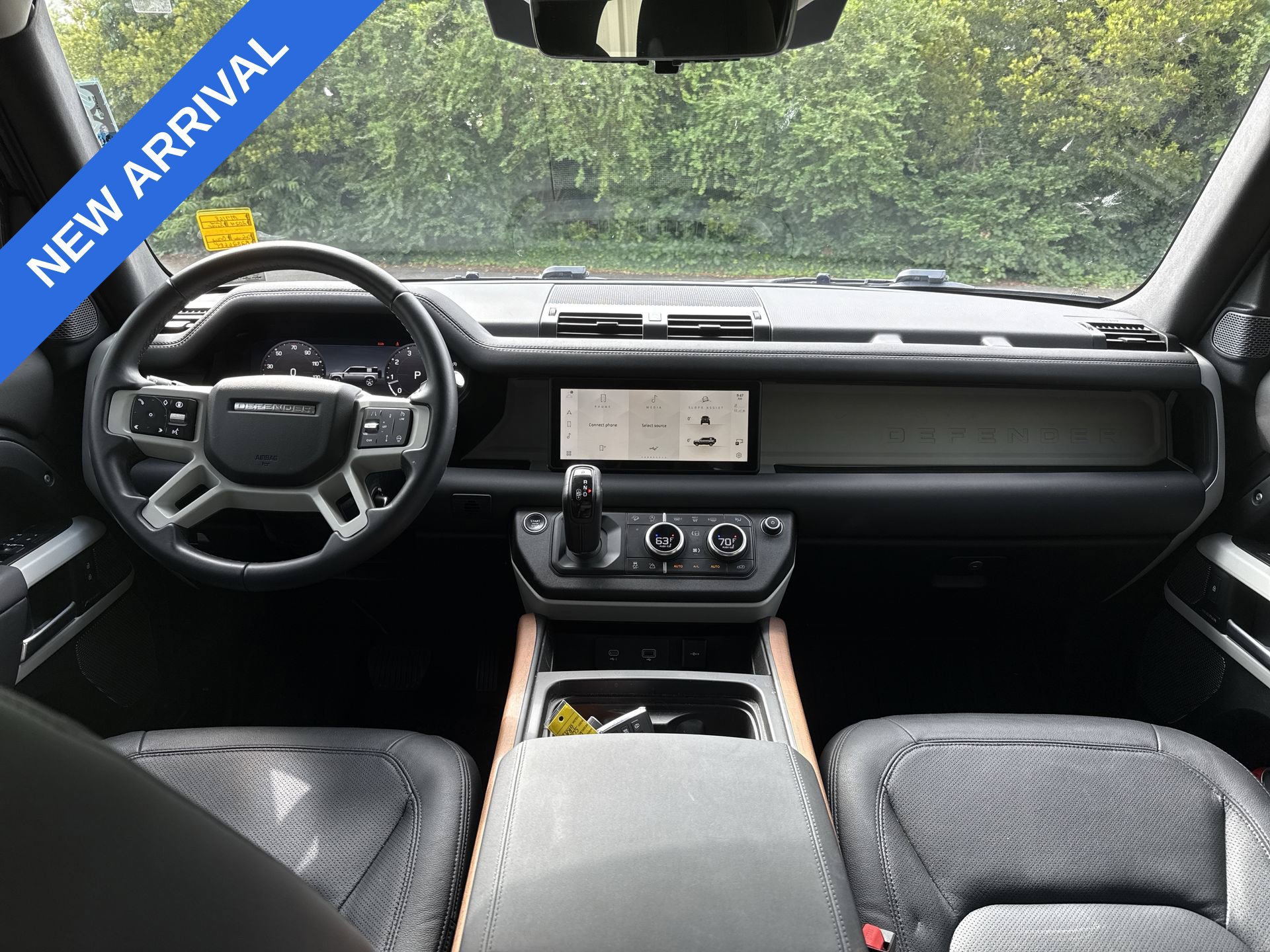 Used 2024 Land Rover Defender 110 S AWD/4WD image 17