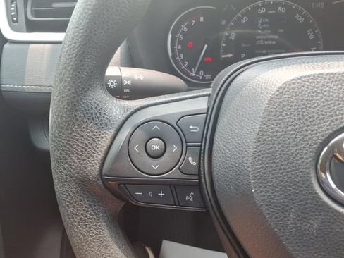 Used 2024 Toyota RAV4 LE FWD image 19