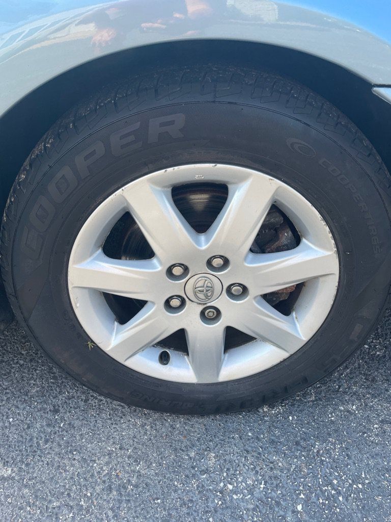 Used 2006 Toyota Avalon XL FWD image 24