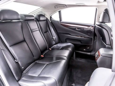 Used 2010 Lexus LS 460 L RWD image 38